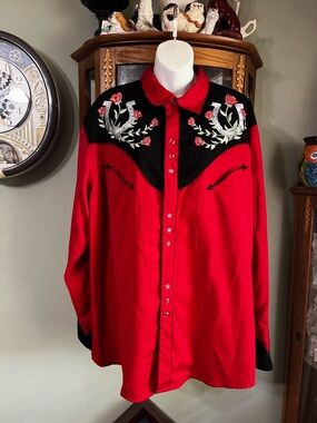 Scully Women’s Red Black Pearl Snap Horseshoe Roses Embroidered Dress Size XL